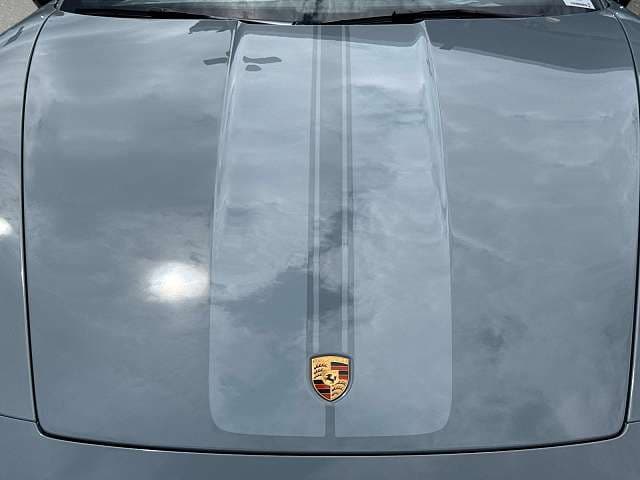 2023 Porsche 911 photo 4