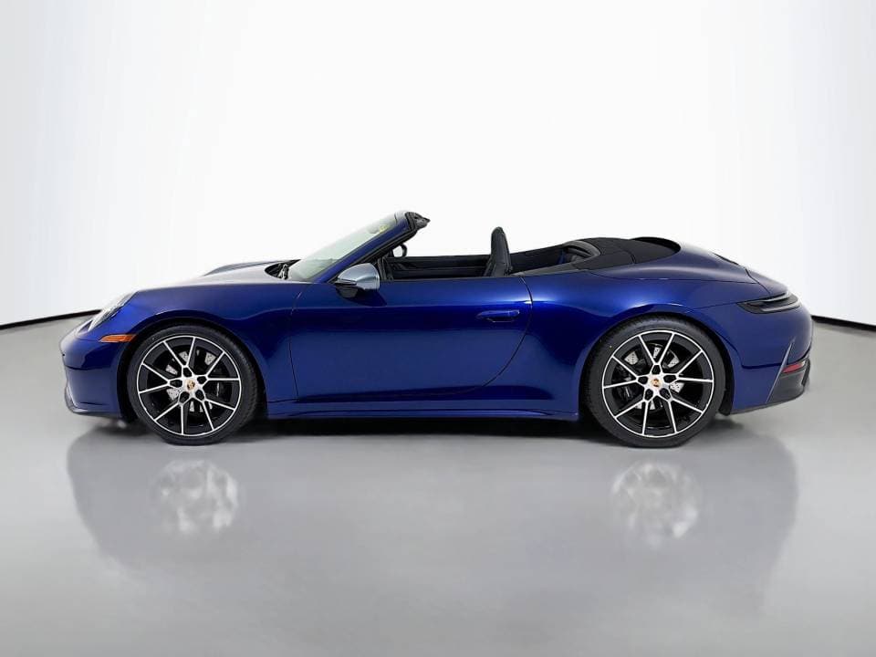 2026 Porsche 911 photo 2