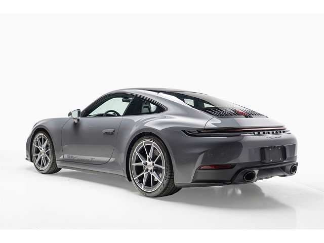 2026 Porsche 911 photo 2