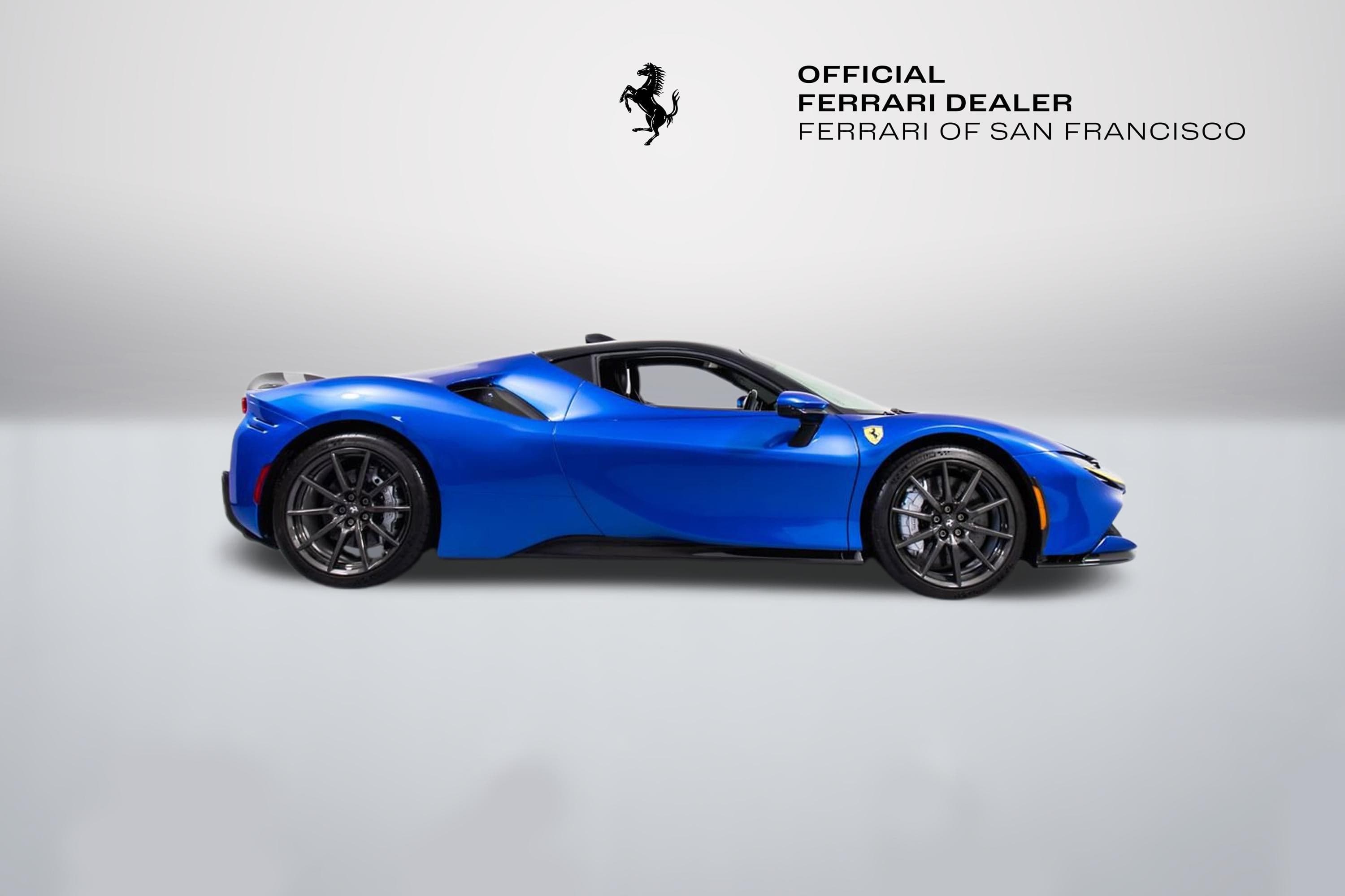 2022 Ferrari SF90 photo 3