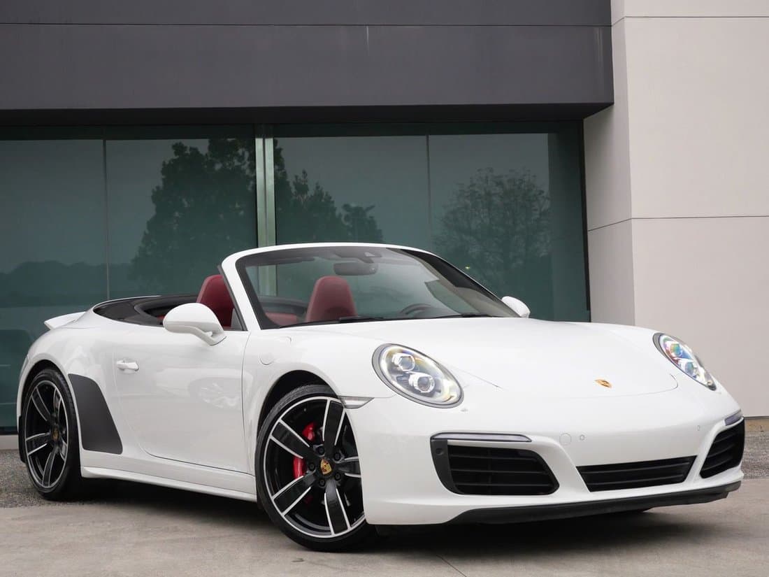 2017 Porsche 911 photo 2