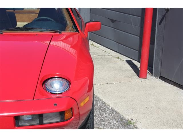 1979 Porsche 928 photo 3