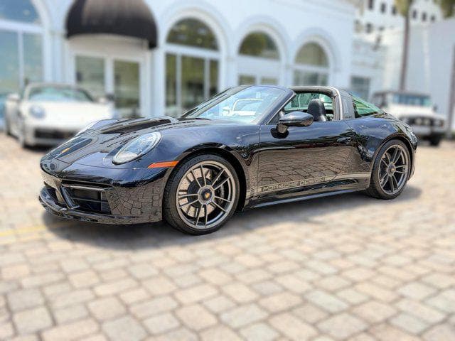 2022 Porsche 911