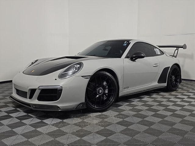 2023 Porsche 911 photo 4