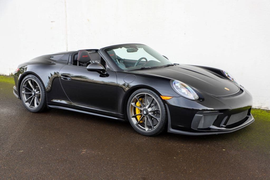 2019 Porsche 911 photo 2