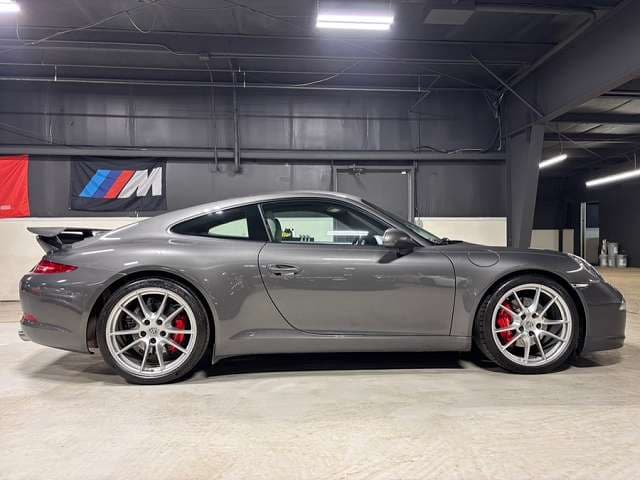 2013 Porsche 911 photo 3