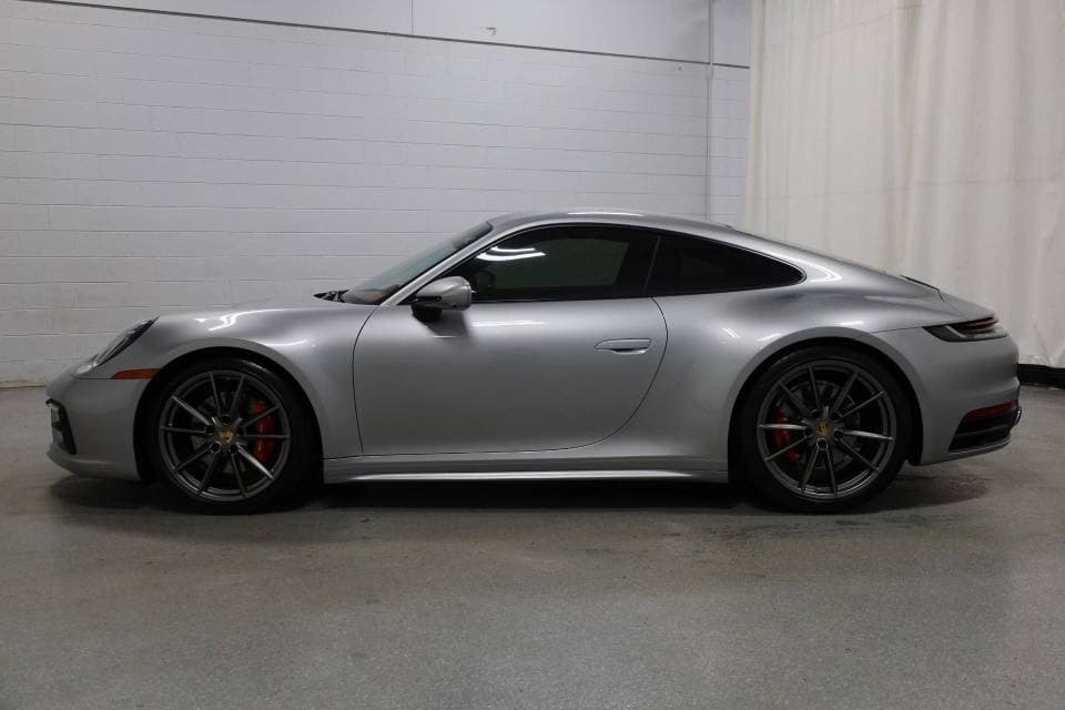 2024 Porsche 911 photo 1