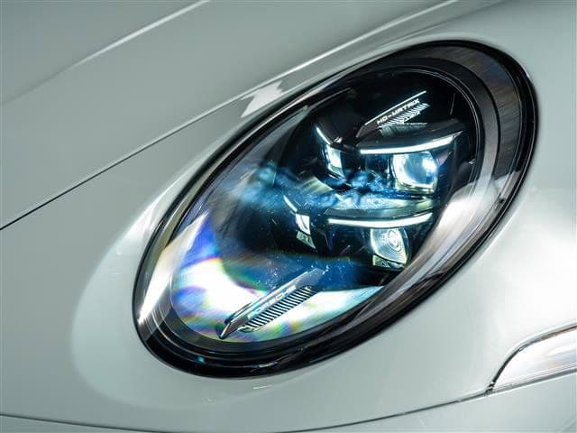 2025 Porsche 911 photo 3