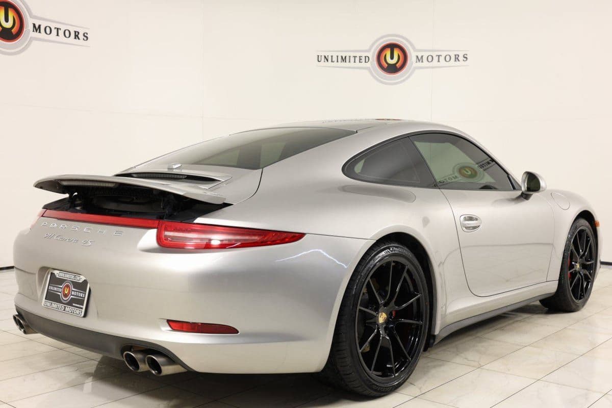 2013 Porsche 911 photo 4
