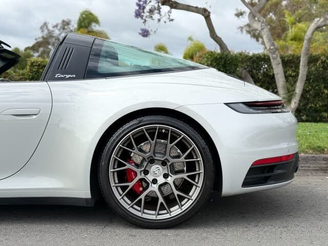 2021 Porsche 911