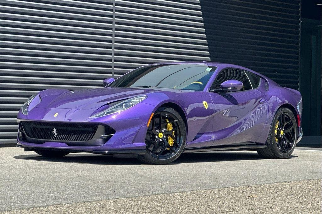 2020 Ferrari 812 photo 2