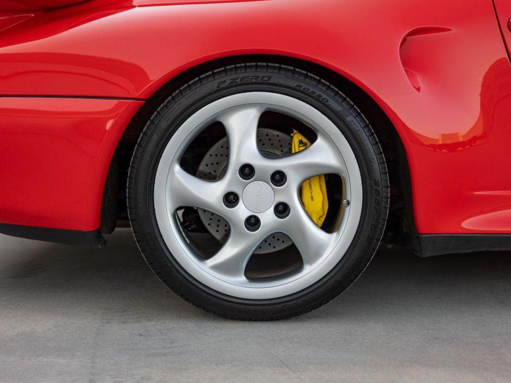 1998 Porsche 911 photo 2