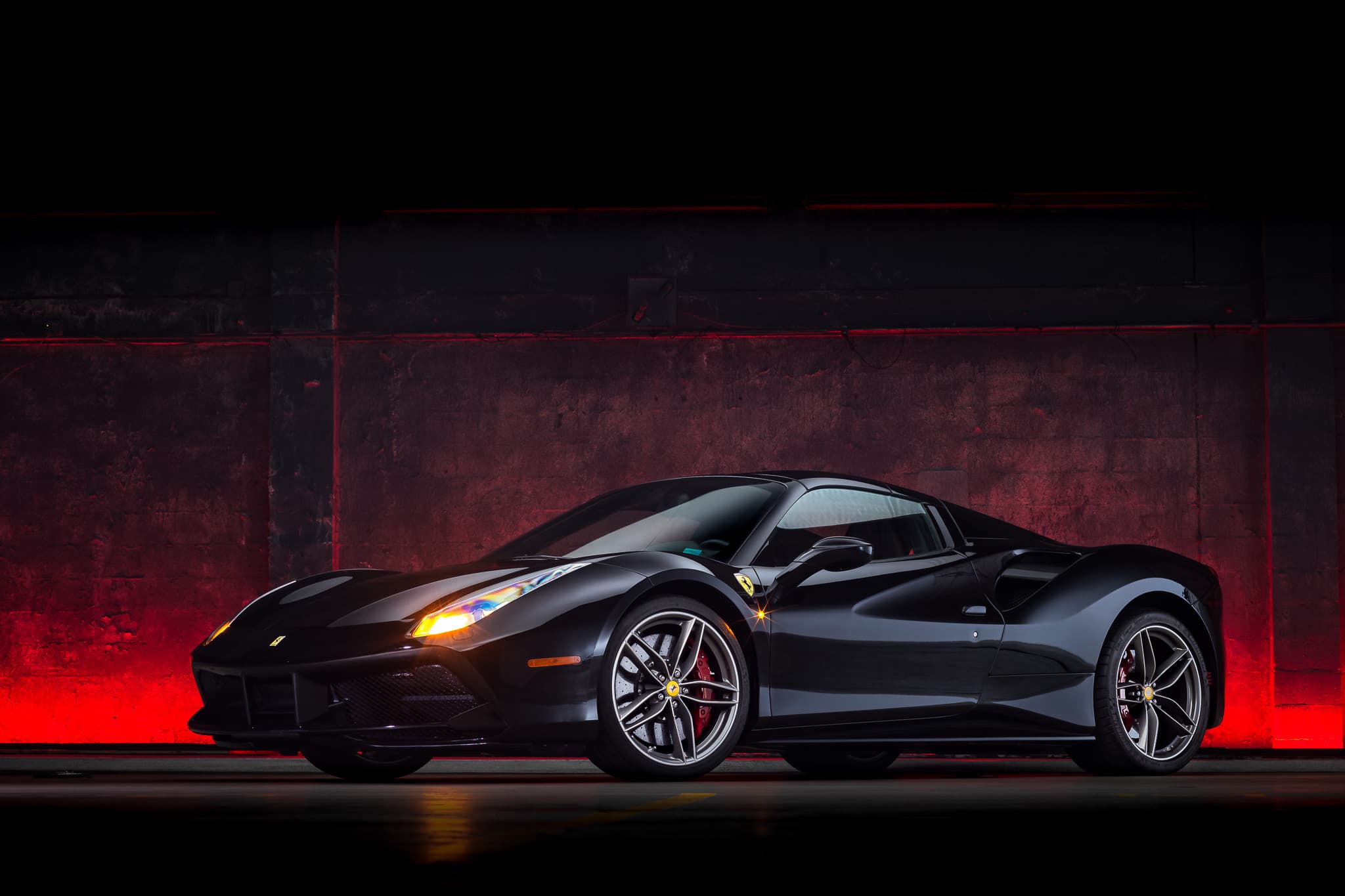 2019 Ferrari 488 photo 2