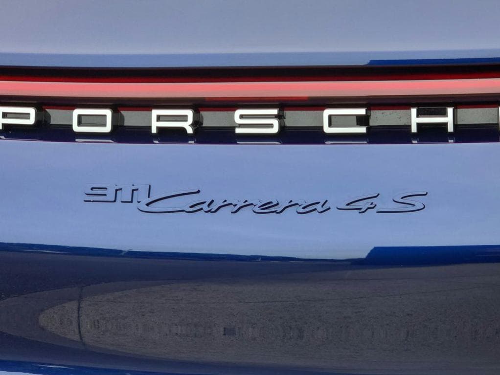 2022 Porsche 911 photo 4
