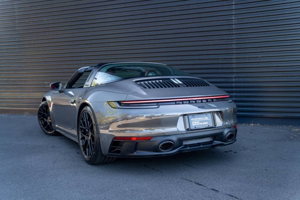 2024 Porsche 911 photo 4
