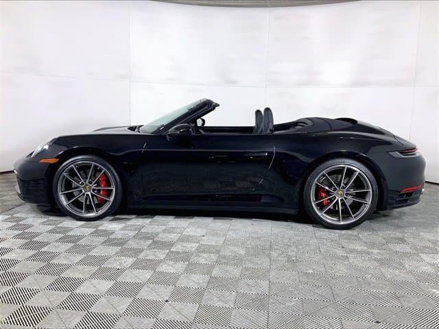 2020 Porsche 911 photo 2