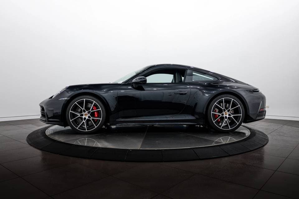 2025 Porsche 911