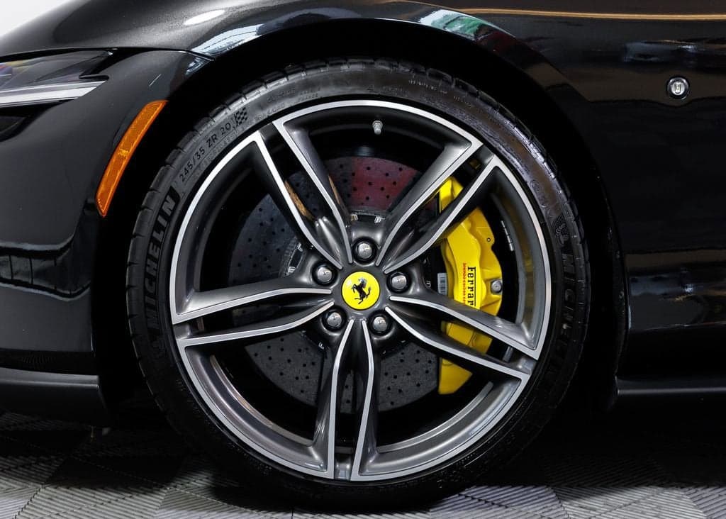 2022 Ferrari Roma photo 5