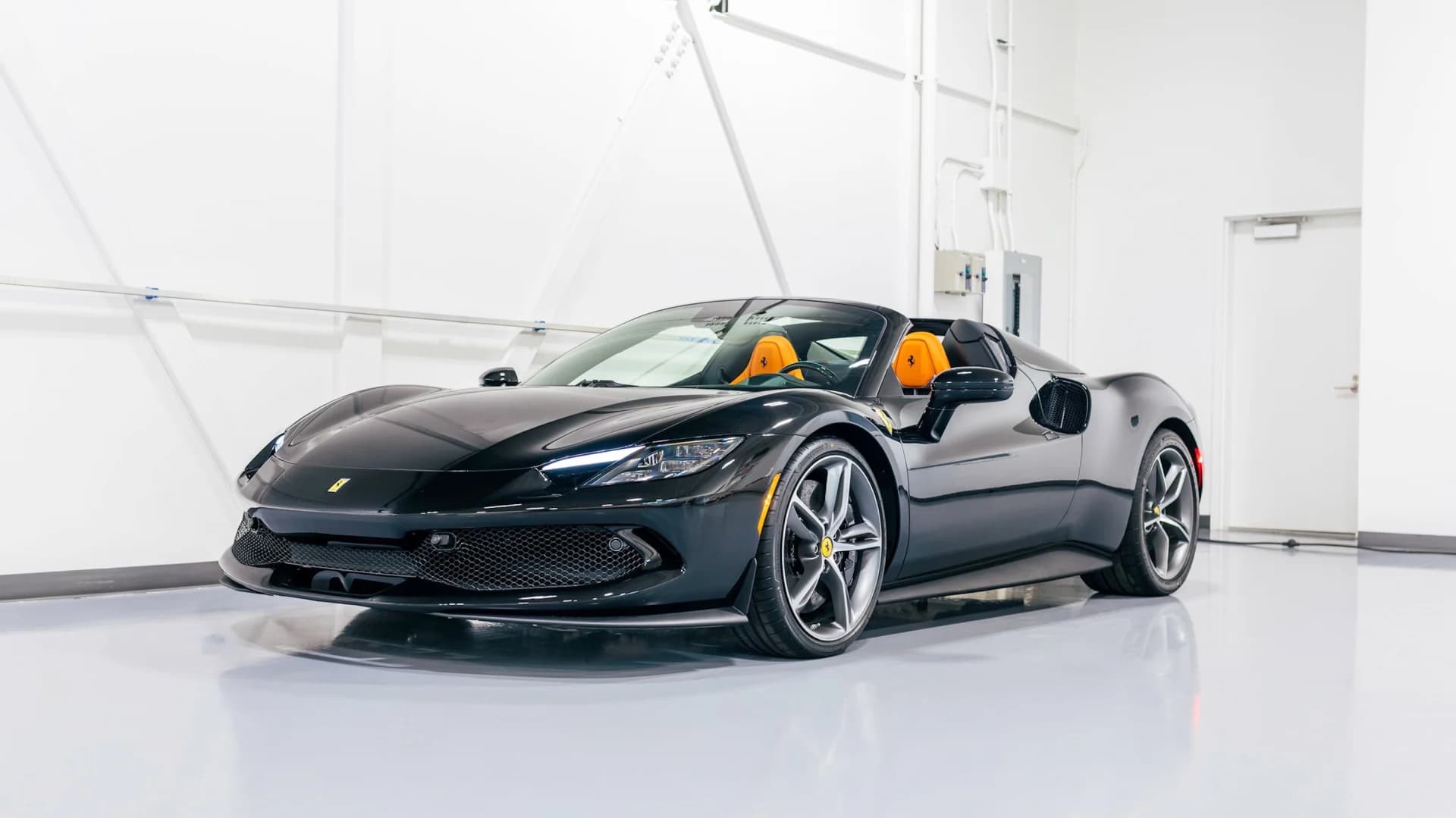 2025 Ferrari 296