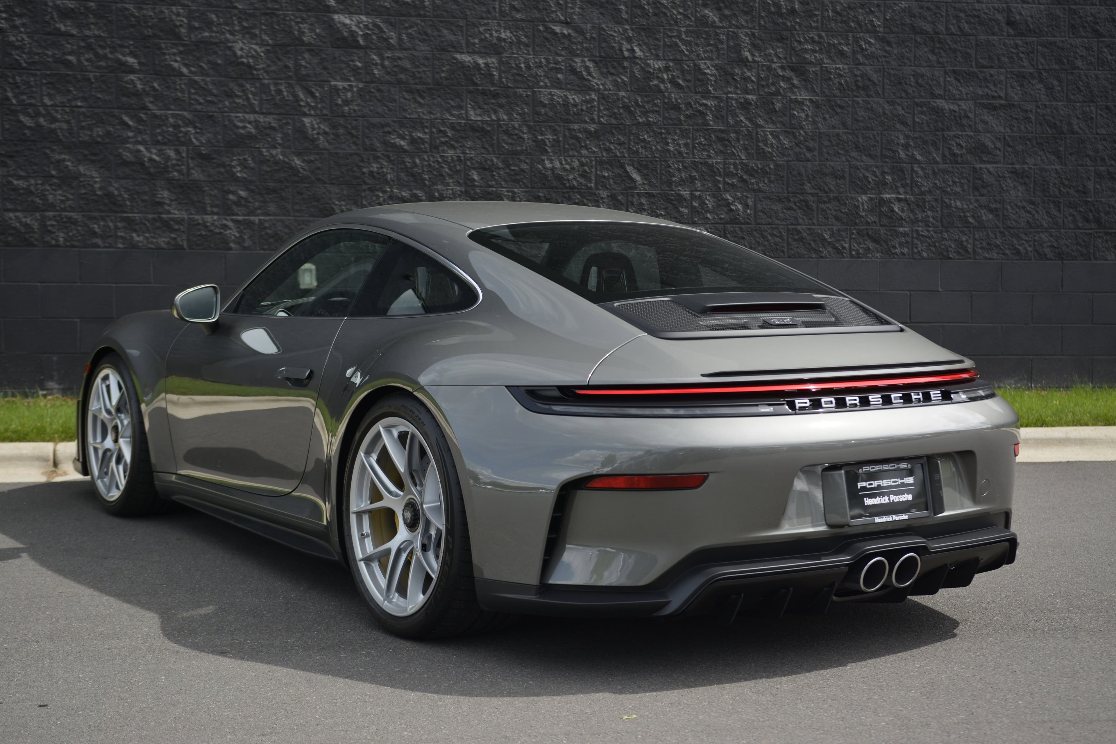 2026 Porsche 911 photo 5