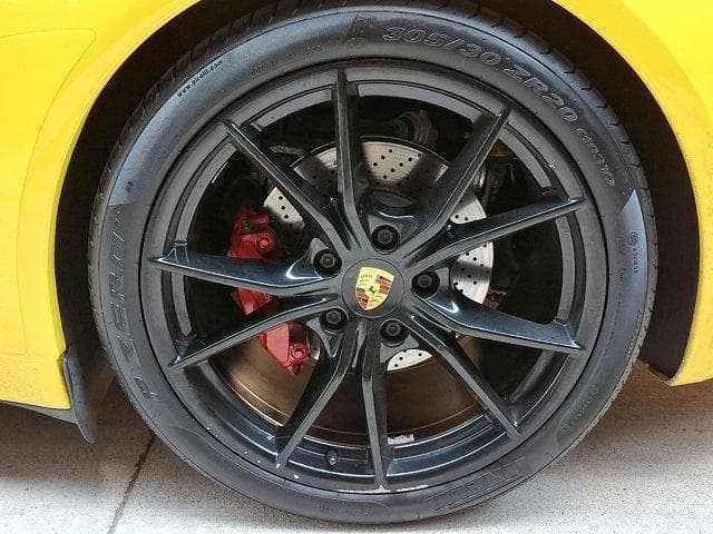 2017 Porsche 911 photo 4