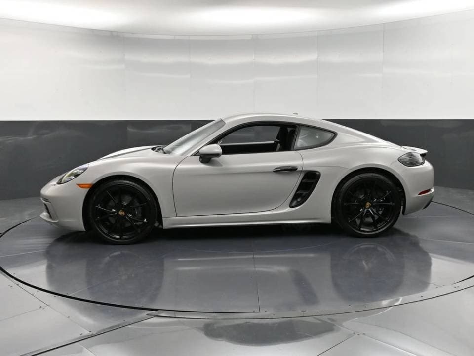 2024 Porsche Cayman photo 4