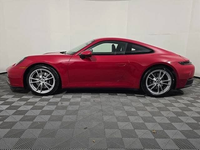 2025 Porsche 911 photo 1