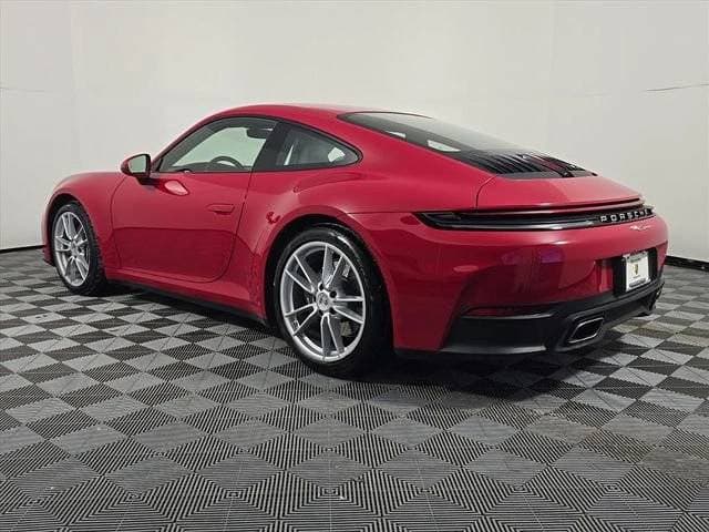 2025 Porsche 911 photo 5