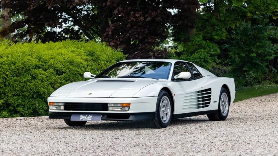 1988 Ferrari Testarossa photo 2