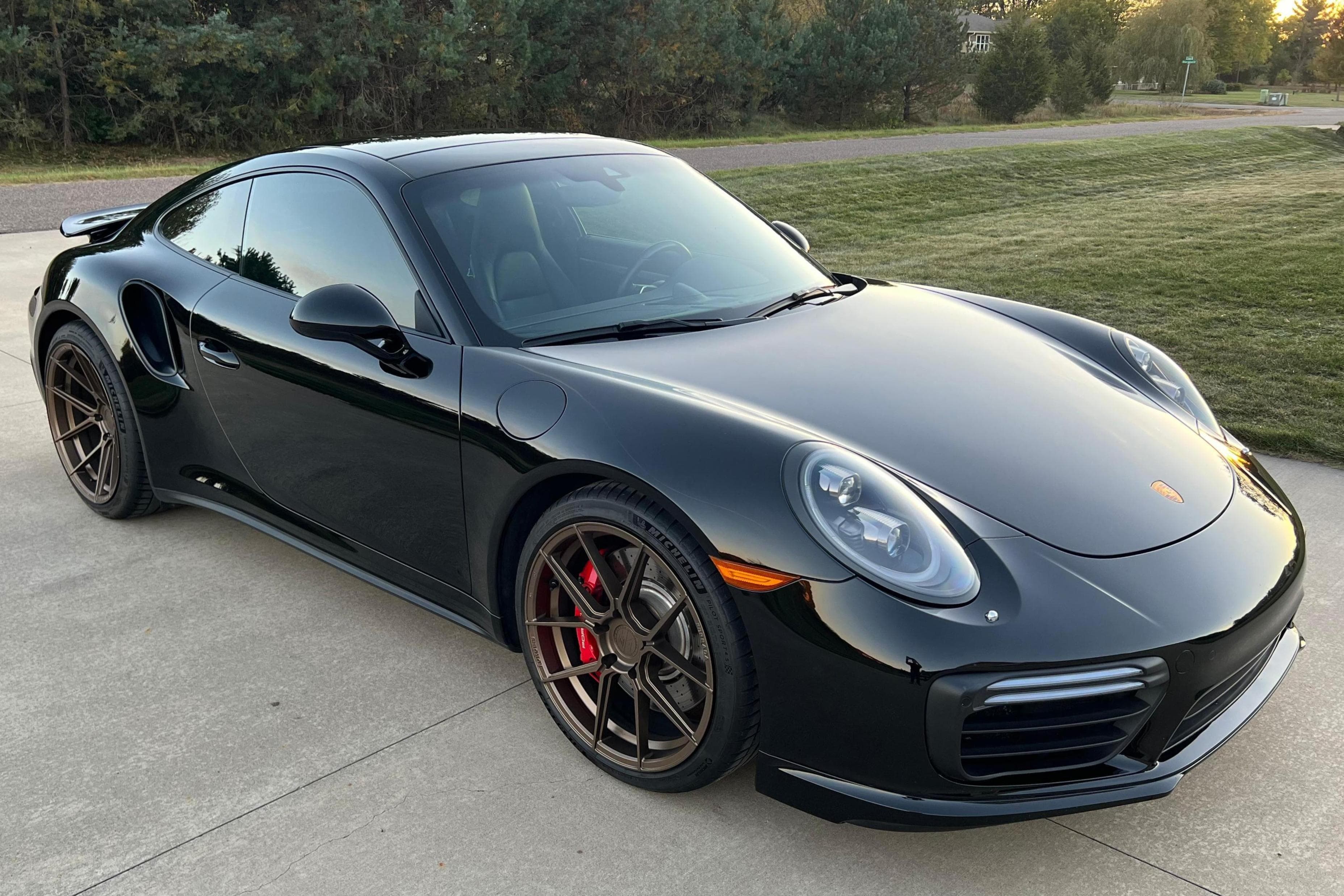 2017 Porsche 911