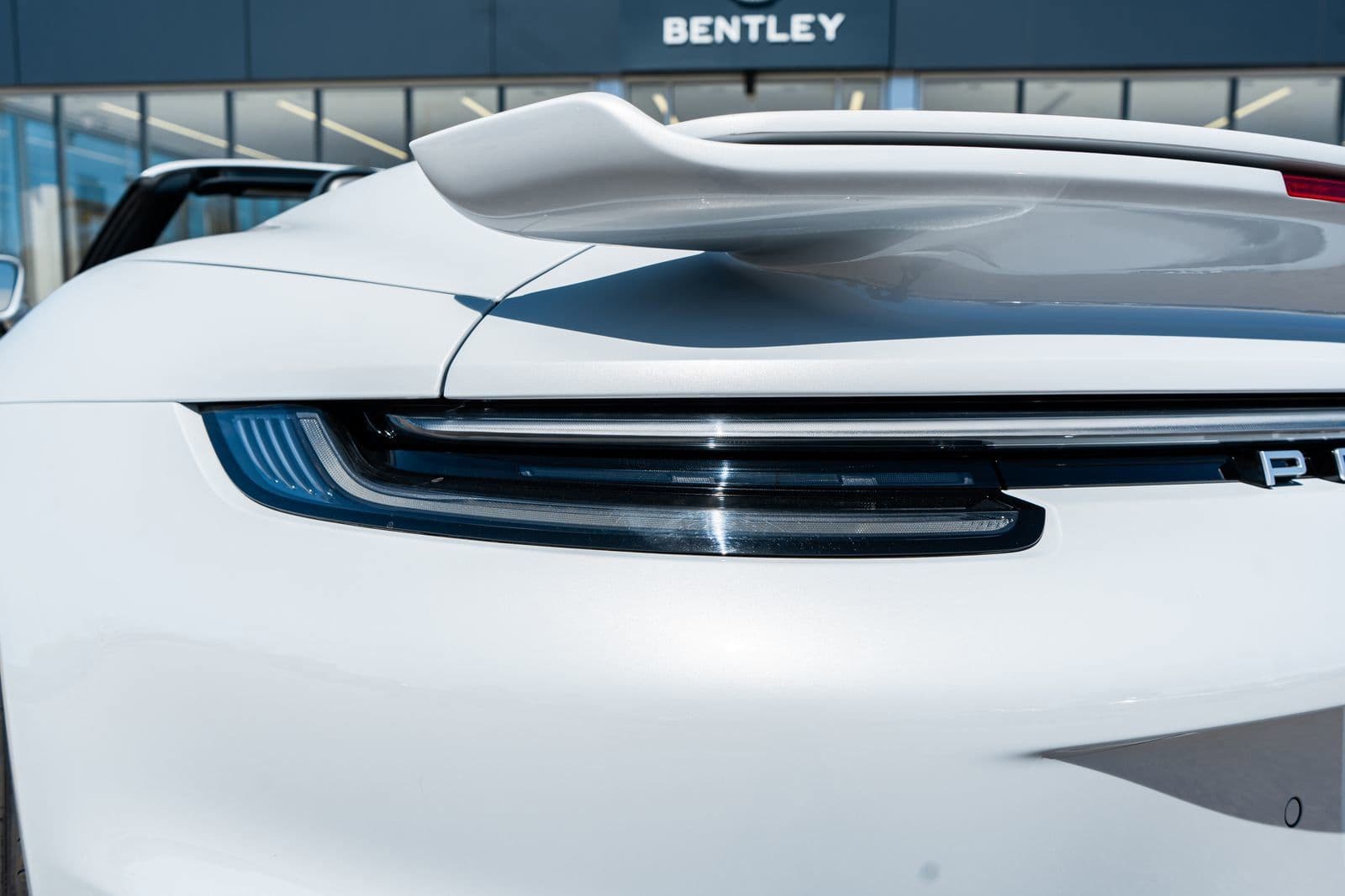 2024 Porsche 911 photo 4