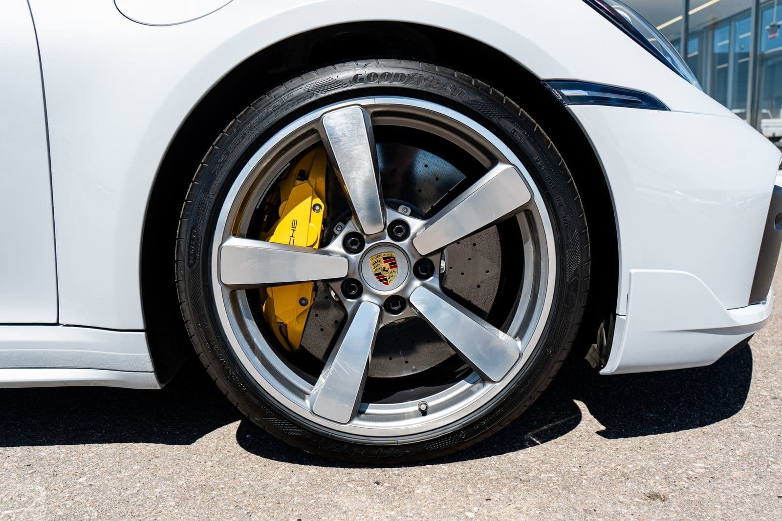 2024 Porsche 911 photo 5