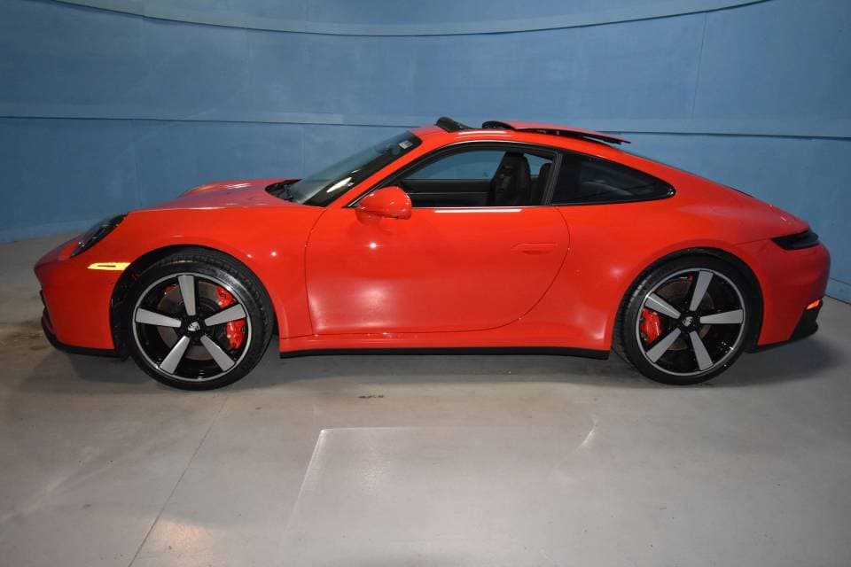 2026 Porsche 911 photo 4