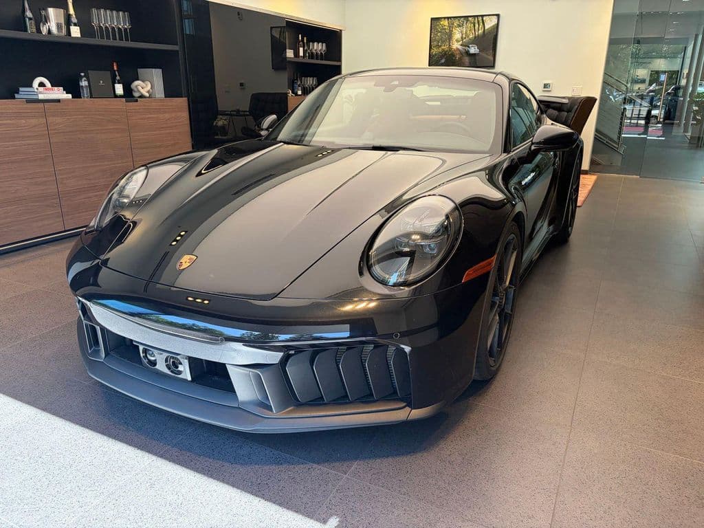 2025 Porsche 911
