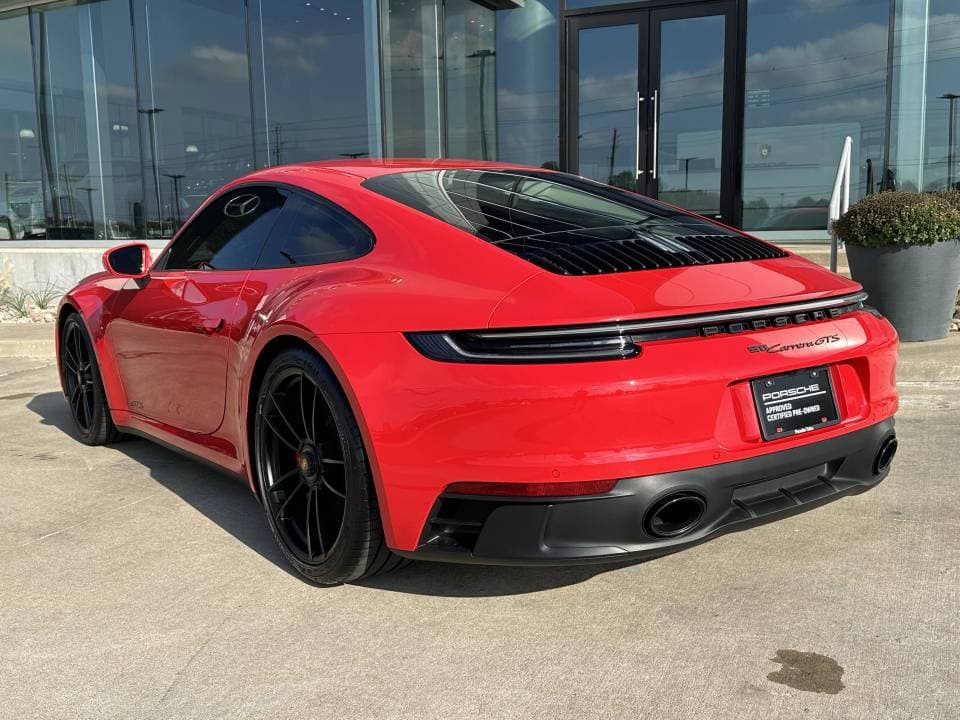 2023 Porsche 911 photo 4