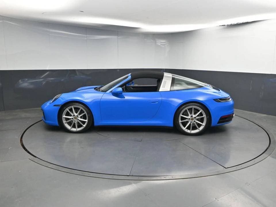 2022 Porsche 911