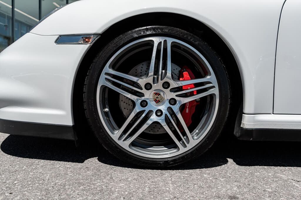 2009 Porsche 911 photo 2