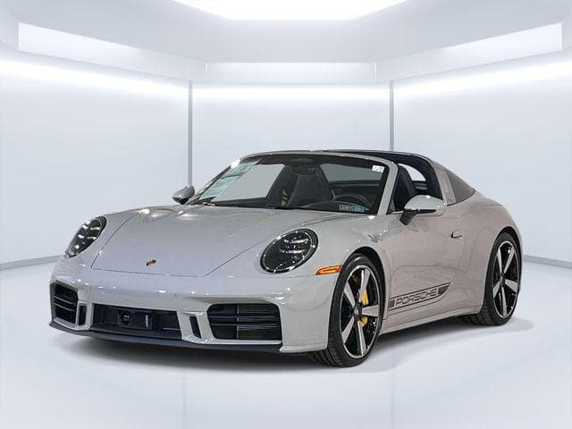 2026 Porsche 911 photo 2
