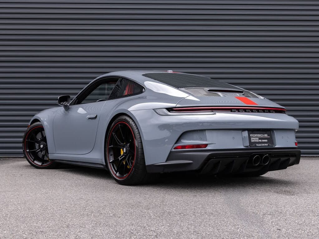 2023 Porsche 911 photo 4