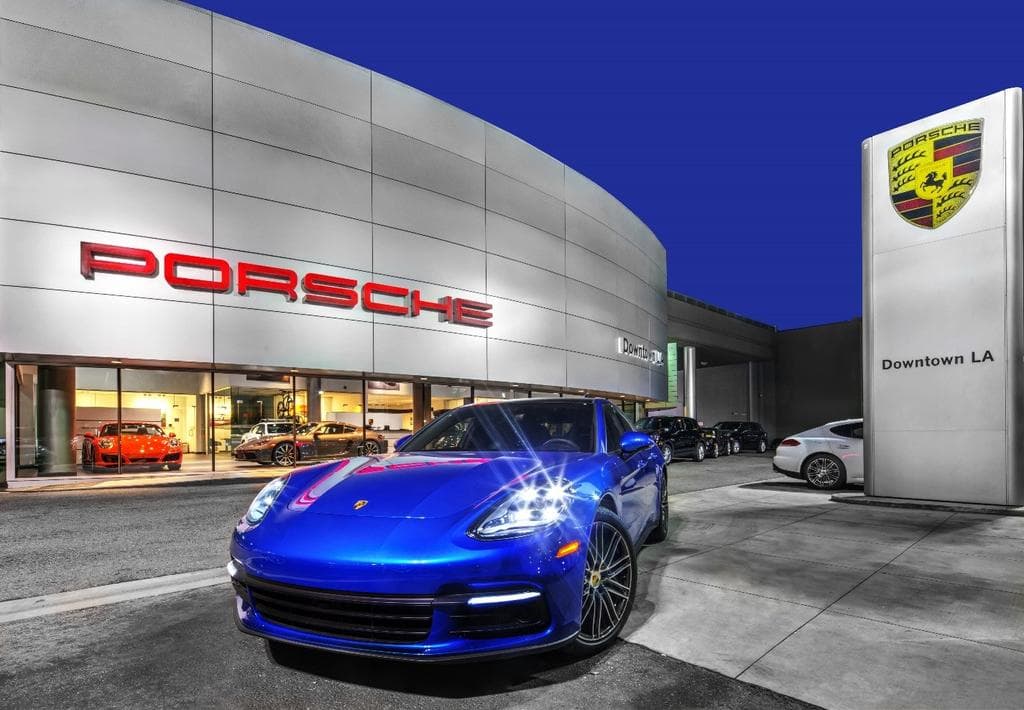 2026 Porsche 911 photo 2