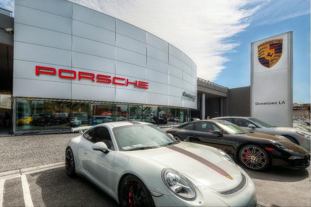 2026 Porsche 911 photo 3