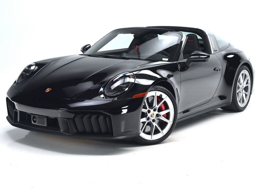 2026 Porsche 911 photo 2