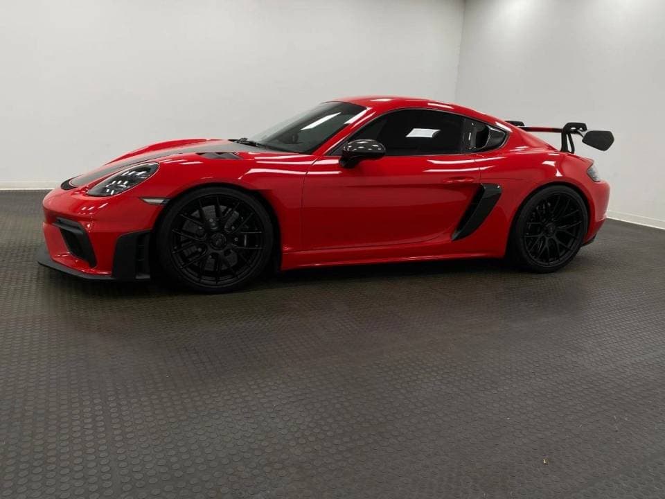 2025 Porsche Cayman photo 2