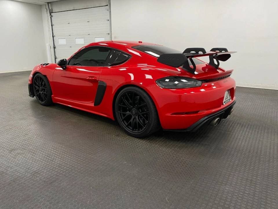 2025 Porsche Cayman photo 4