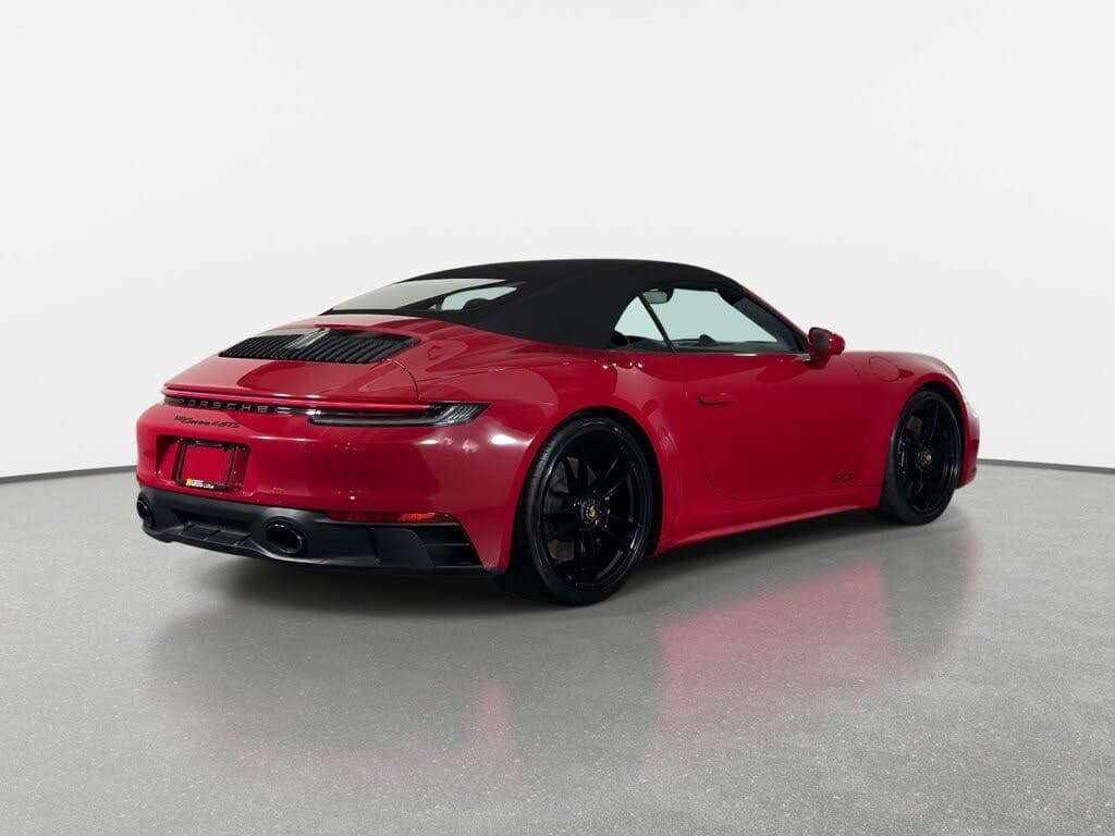 2023 Porsche 911 photo 4
