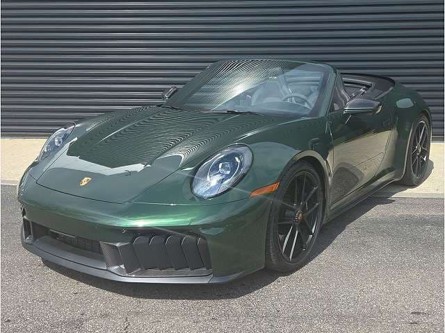 2026 Porsche 911 photo 2