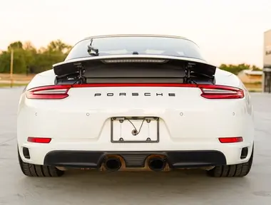 2017 Porsche 911 photo 4