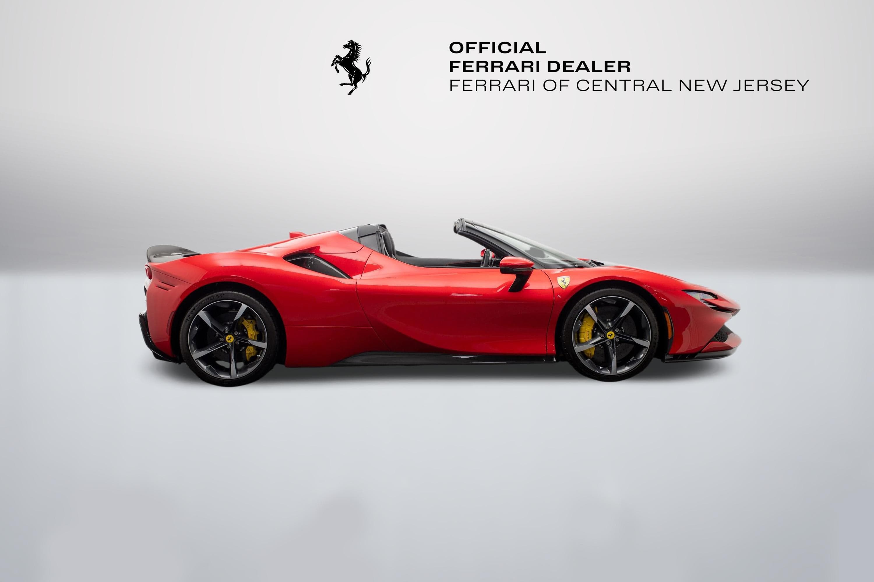 2022 Ferrari SF90 photo 3
