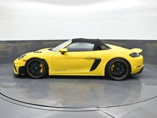2025 Porsche Boxster photo 1