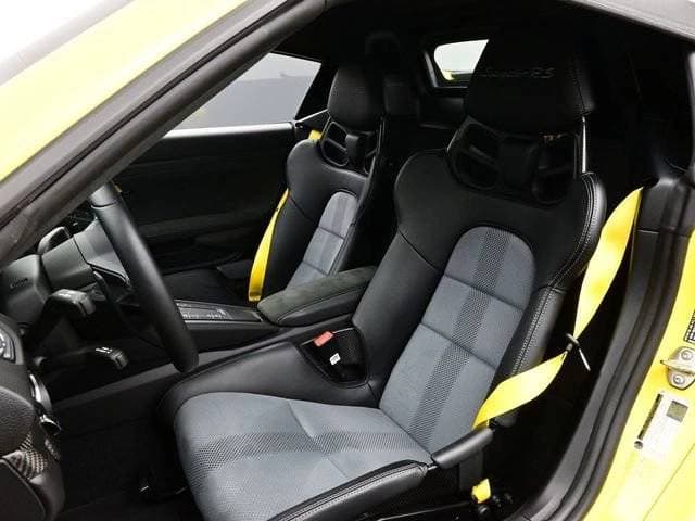 2025 Porsche Boxster photo 2